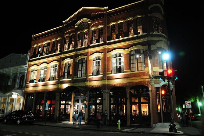 108 Elemental Presents Spirits & Spirits: Pub Crawl w/ Adam Miles - Spirits & Spirits in Charleston: What the Experience Feels Like