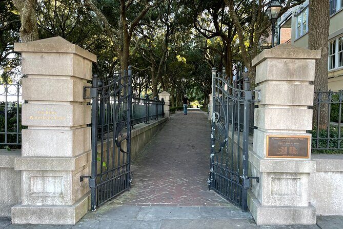 300 Years of War and Peacetime in Charleston: A Self-Guided Audio Tour - Old Slave Mart Museum area: where the walking gets heavier