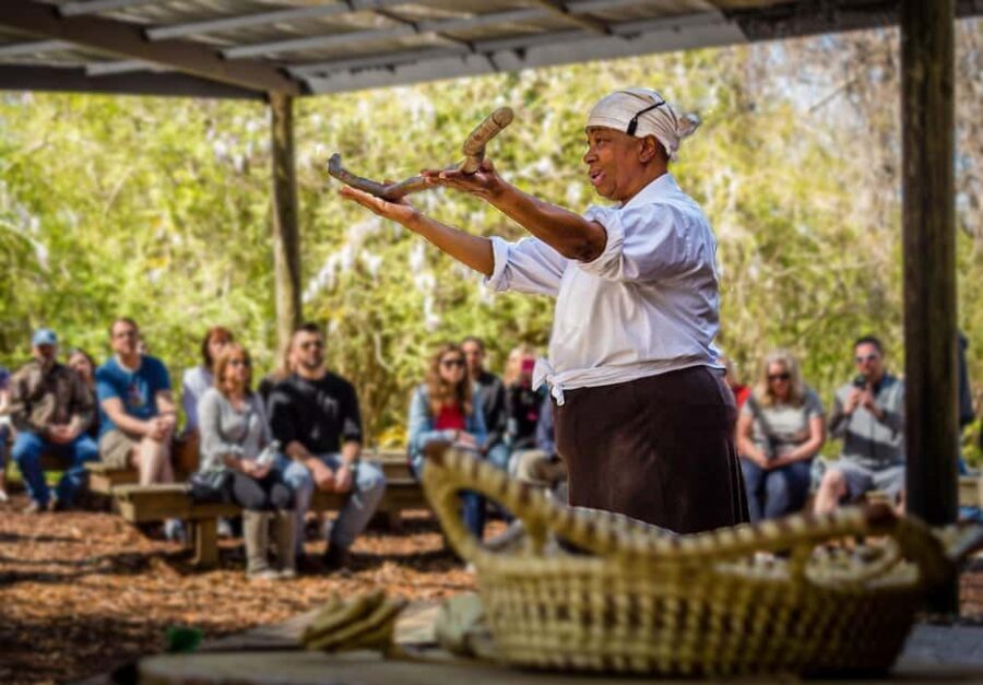 Charleston: Boone Hall Plantation Tour - Farm & Nature Tractor Tour: a different angle on the property