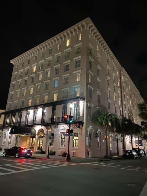 Charleston: City of the Dead Walking Ghost Tour - Price and value: $35 for live guiding and multiple haunted settings