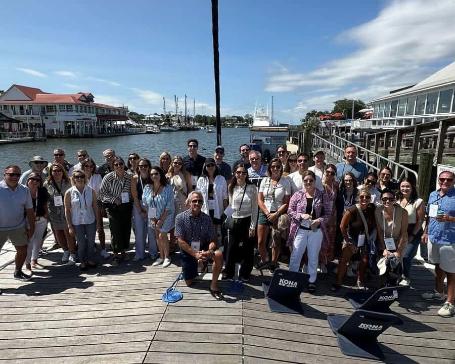 Charleston Harbor Mimosa Brunch Cruise with Brunch Bites - Mimosas and Drinks: What You’re Buying Onboard