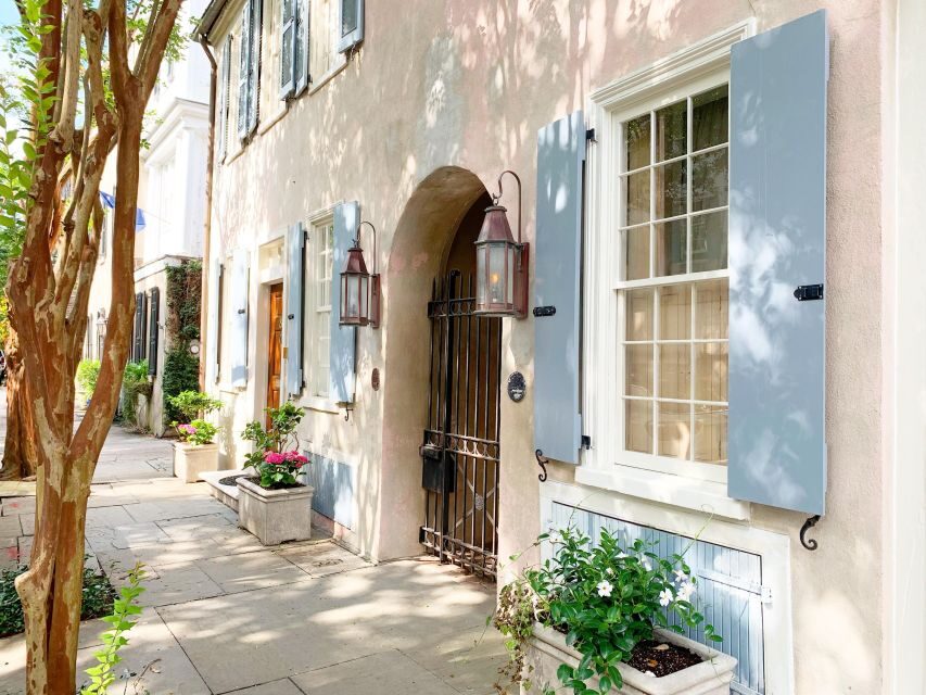 Charleston: Hidden Alleys and Historic Sites Walking Tour - Should you book this Charleston Hidden Alleys and Historic Sites Walking Tour?