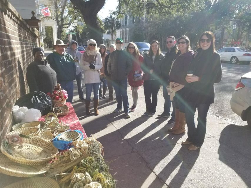 Charleston: Hidden Alleys and Historic Sites Walking Tour - Stop-by-stop feel: how the tour unfolds on the ground