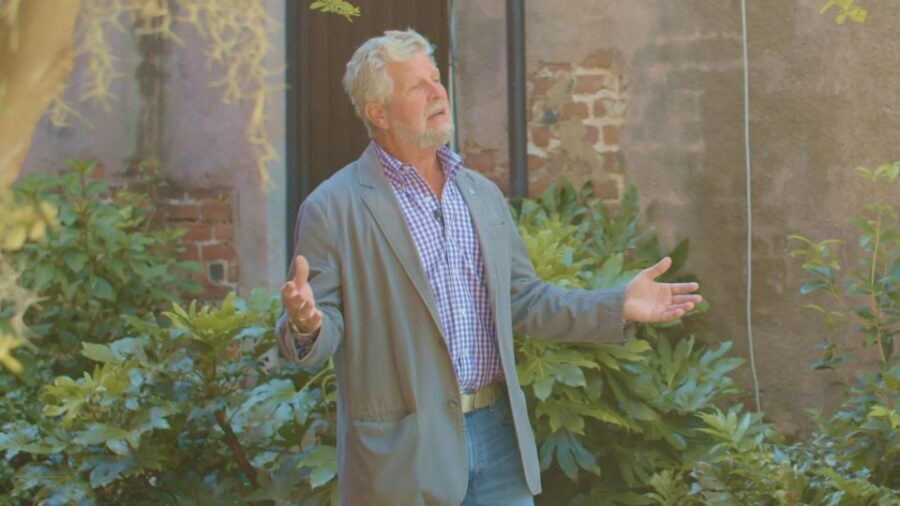 Charleston: Hidden Alleys and Historic Sites Walking Tour - Price and value: does $30 for two hours make sense?