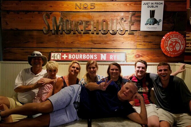 Charleston's Historic Pubs, Taverns, and Taprooms Tour - Meeting at 184 E Bay St: Location and First Impressions