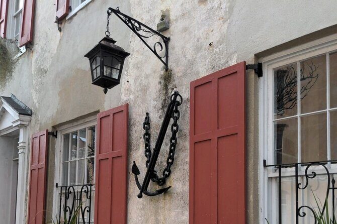Patriot Escape Charleston Scavenger Hunt and Free Museum - Key Highlights