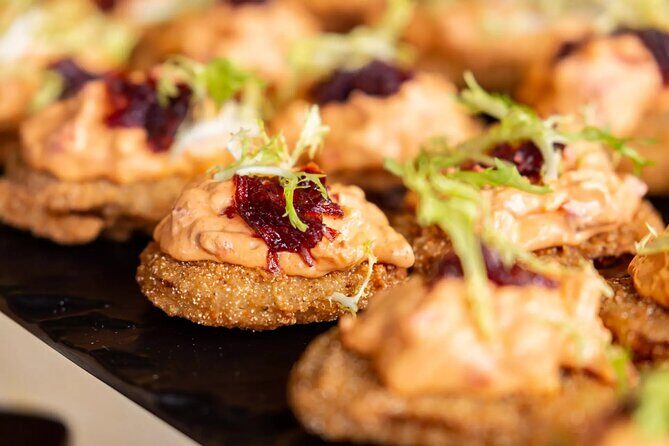 PRIVATE GROUPS! Charleston's Best Food Tour - Tastes Through Time - Philadelphia Alley: mysteries in a small passageway