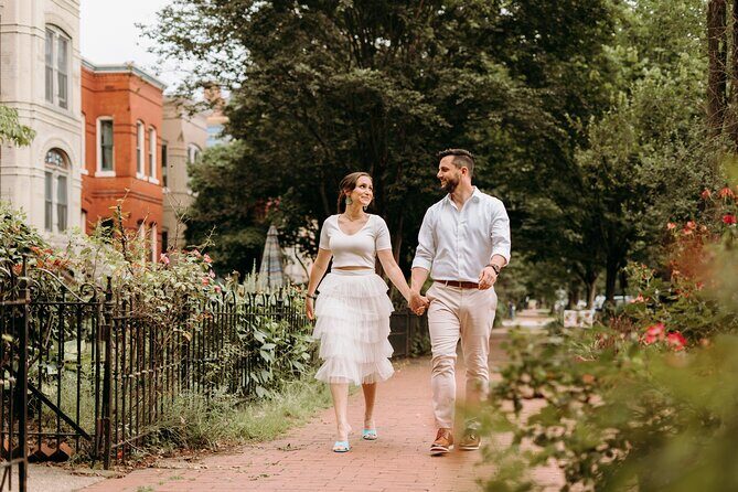 Private Vacation Photoshoot with Photographer in Charleston - Where You’ll Shoot: Landmarks and Secret Corners, Chosen With Your Photographer