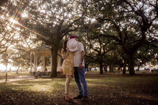 Private Vacation Photoshoot with Photographer in Charleston - How Posing Works (Even If You Don’t Like Posing)