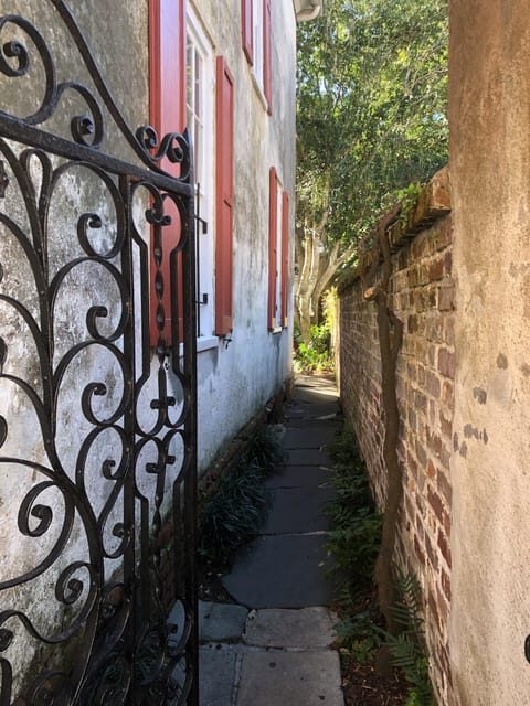 Walled City Spirits with Local Guide - Price and timing: what $22 gets you in practice